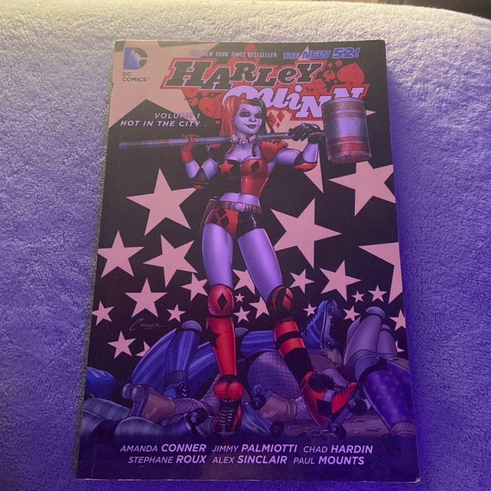 Harley Quinn The New 52 Graphic Novel Comic Book Volume 1